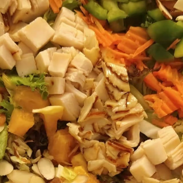 Asian Chicken Salad - SM.
